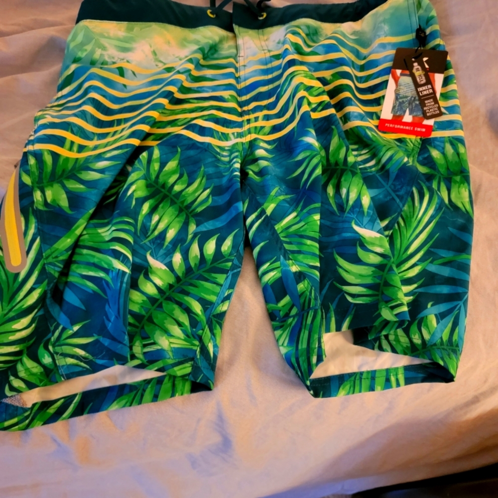 Men's brand new swim suit